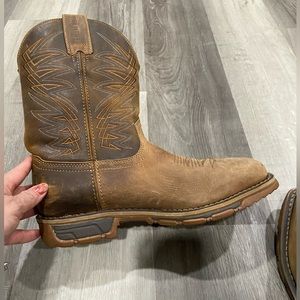 Irish Setter ,Marshall , Men’s Size 8.5 waterproof, Soft Toe pull-on Work Boot,